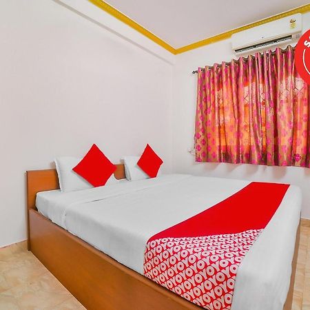 Oyo 35537 Nihaan Hospitality Hotel Bambolim Luaran gambar